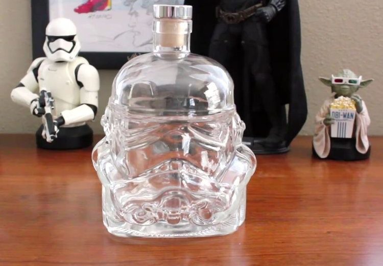 Décanteur Stormtrooper : carafe à décanter le vin Star Wars